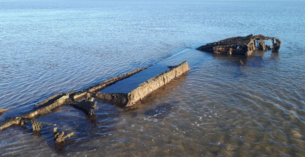 The remaining wreckage of DC3 VH-BBV.