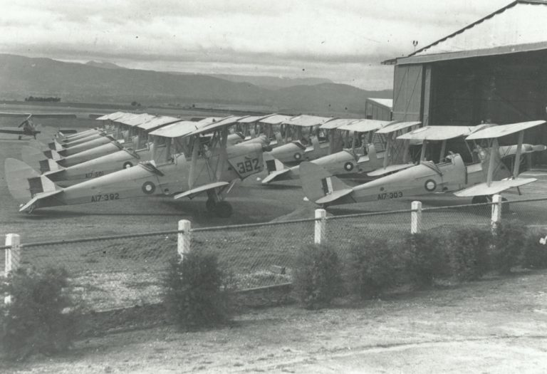 Tiger Moths at No7 EFTS Western Junction during WW2.