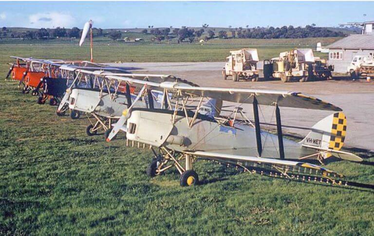VH-WET heads this line of Ag Tigers at Cootamundra 1962.