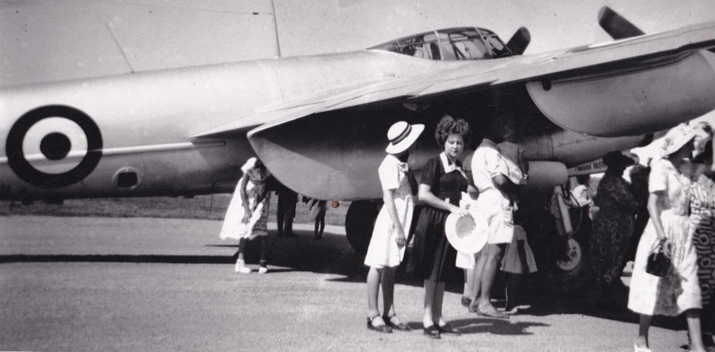The Mosquito also attracted lots of attention during RAAF Recruiting Visit to Mackay – March 1953